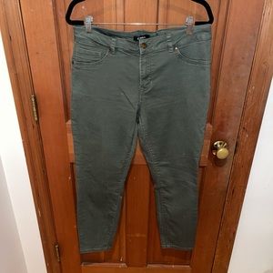 D jeans green size 14
